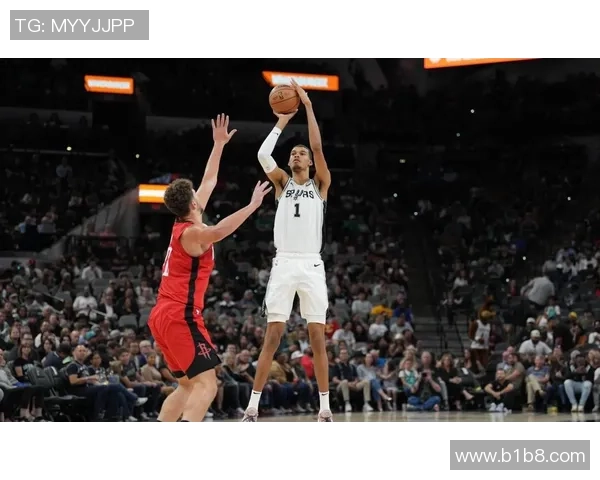 2018年12月1日火箭队与马刺队精彩对决全场回放分析与精彩瞬间回顾 2018年12月1日火箭队与马刺队精彩对决全场回放分析与精彩瞬间回顾